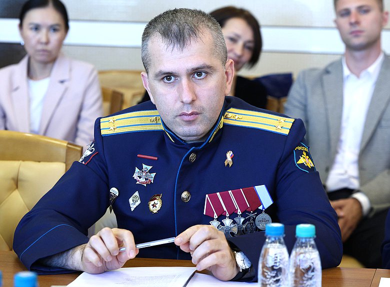 Член Комитета по охране здоровья Магомед Валихов