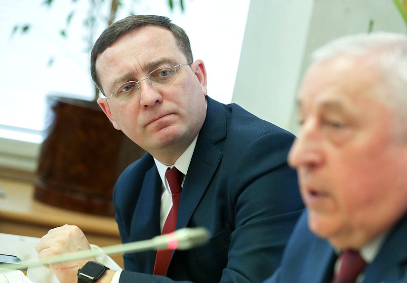 Первый заместитель Председателя Комитета по развитию Дальнего Востока и Арктики Вячеслав Логинов