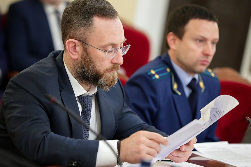 Круглый стол фракции партии «Новые люди» на тему «Защита прав предпринимателей в период специальной военной операции. Проблемы неправомерного изъятия собственности»