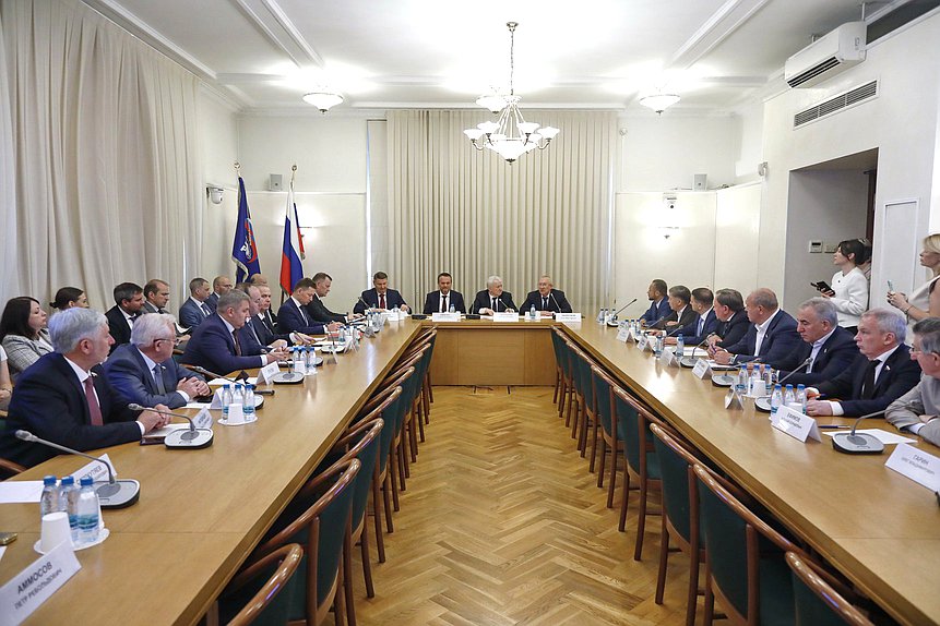 Комитет по транспорту и развитию транспортной инфраструктуры