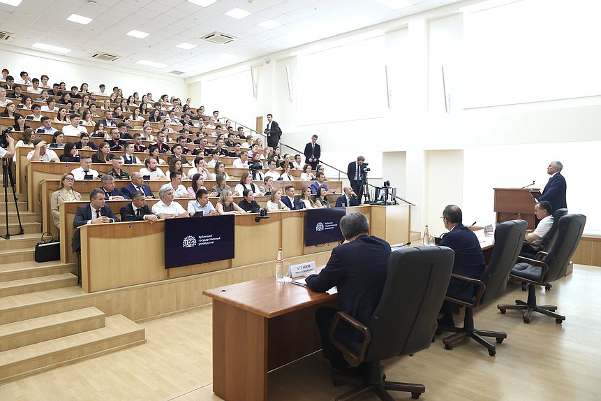 Председатель ГД Вячеслав Володин посетил Кубанский государственный университет