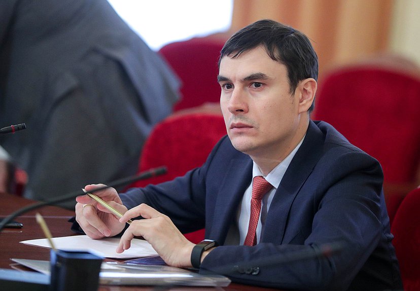 Заместитель Председателя Комитета по культуре Сергей Шаргунов