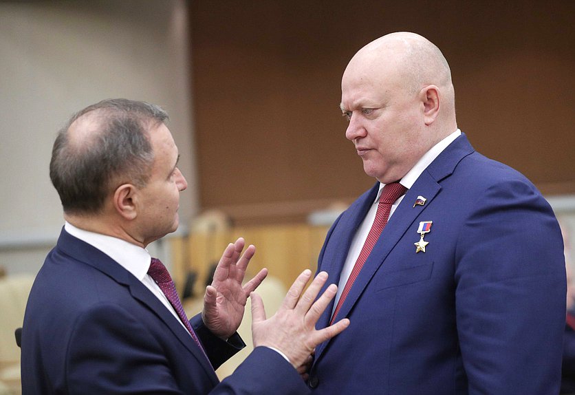 Первый заместитель Председателя Комитета по обороне Андрей Красов