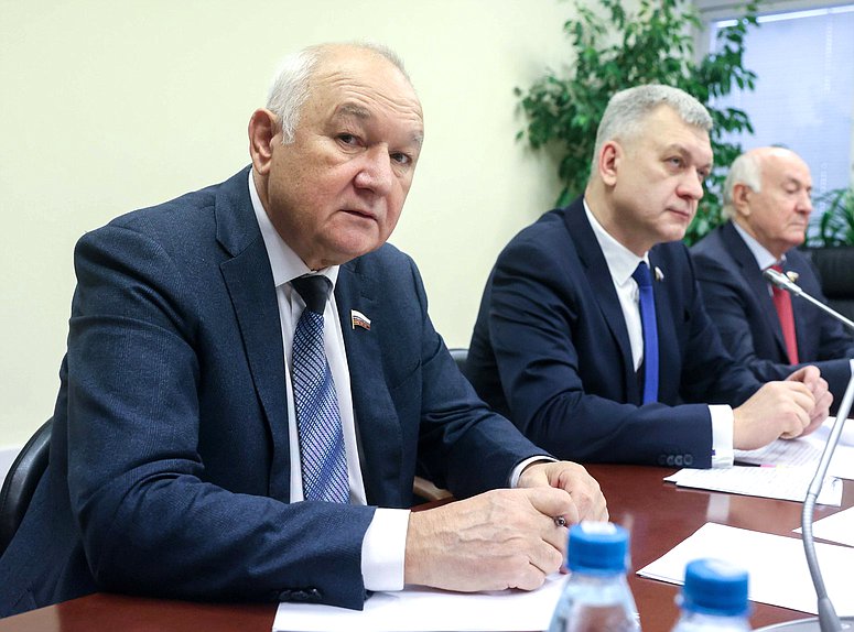 Первый заместитель Председателя Комитета по делам национальностей Ильдар Гильмутдинов