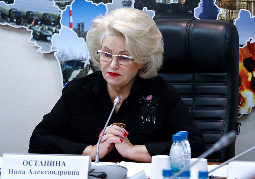 Председатель Комитета по защите семьи, вопросам отцовства, материнства и детства Нина Останина