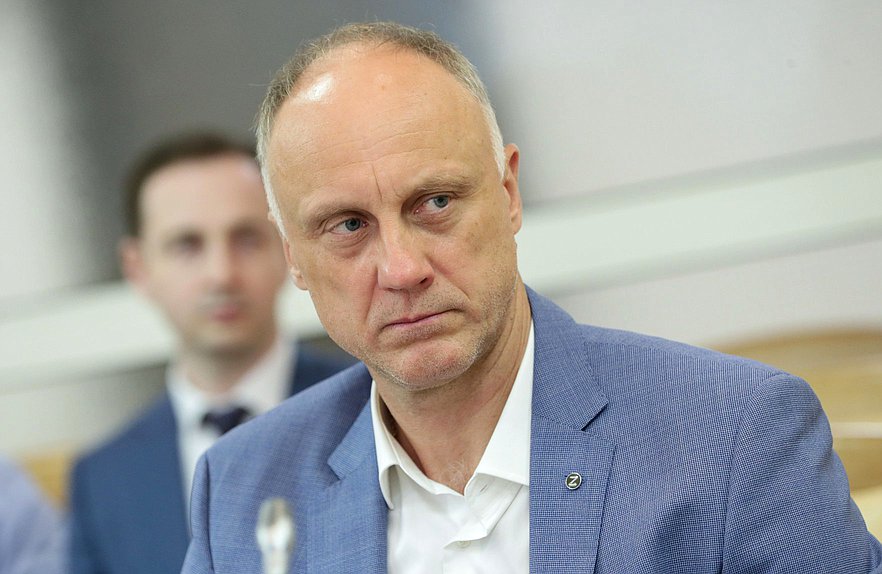 Заместитель Председателя Комитета по малому и среднему предпринимательству Олег Голиков