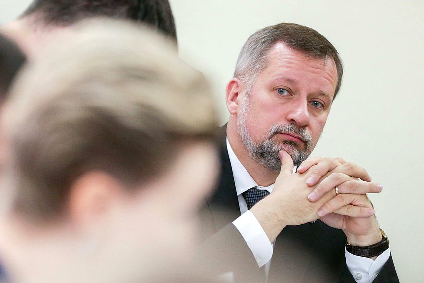 Заместитель директора Департамента государственной политики в сфере общего образования Министерства образования и науки РФ Сергей Пилипенко