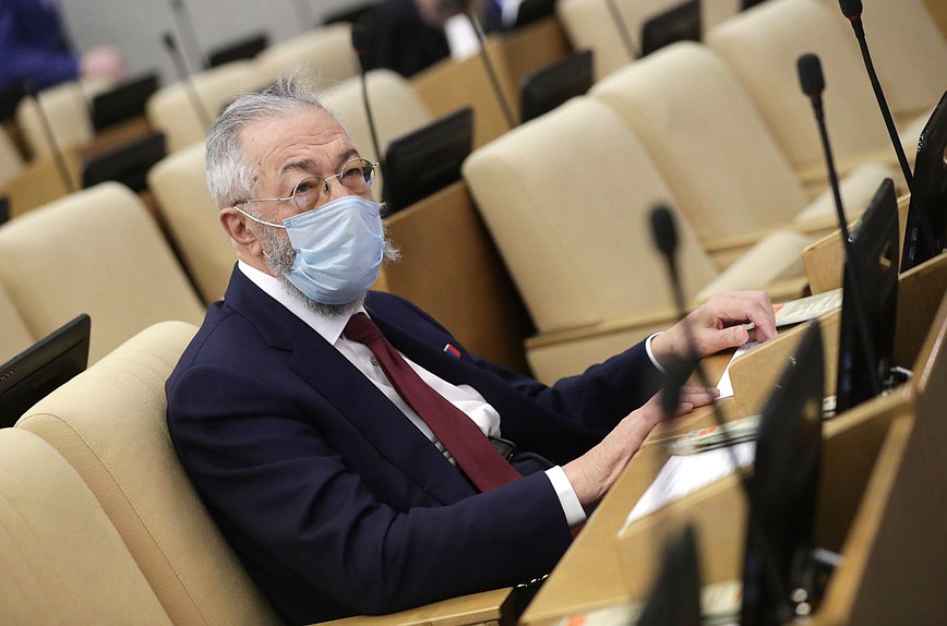 Член Комитета по международным делам Артур Чилингаров