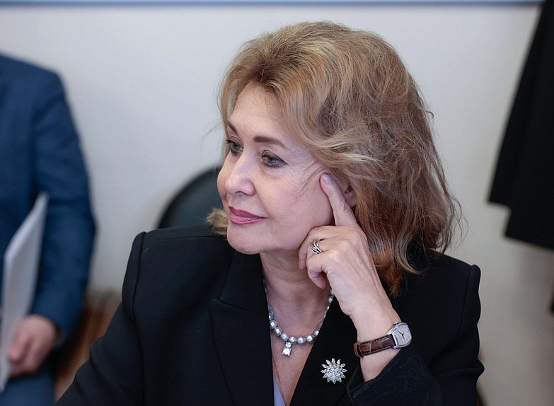 Член Комитета по промышленности и торговле Ирина Иванова