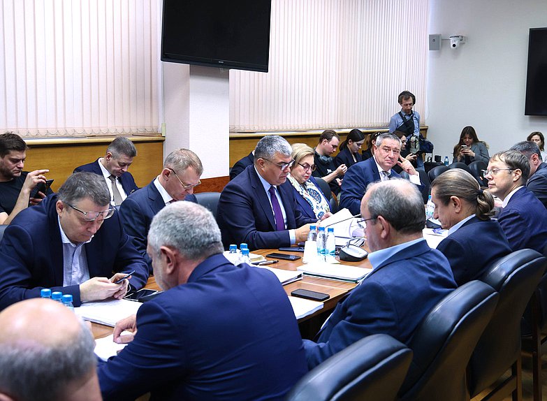 Заседание Комитета по бюджету и налогам