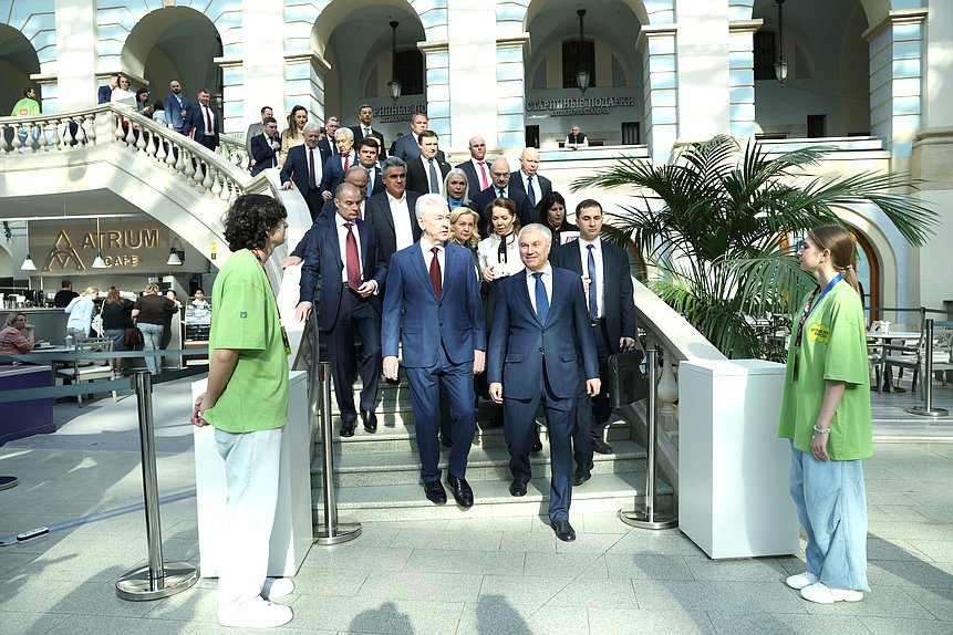 Председатель Государственной Думы Вячеслав Володин и мэр Москвы Сергей Собянин