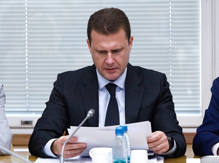 Министр по развитию Дальнего Востока и Арктики Алексей Чекунков