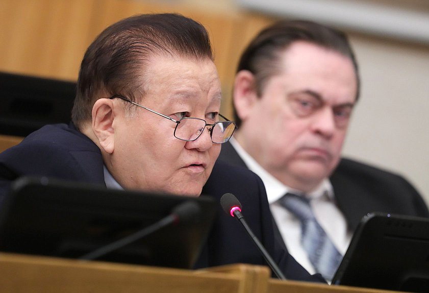 Первый заместитель Председателя Комитета по охране здоровья Федот Тумусов