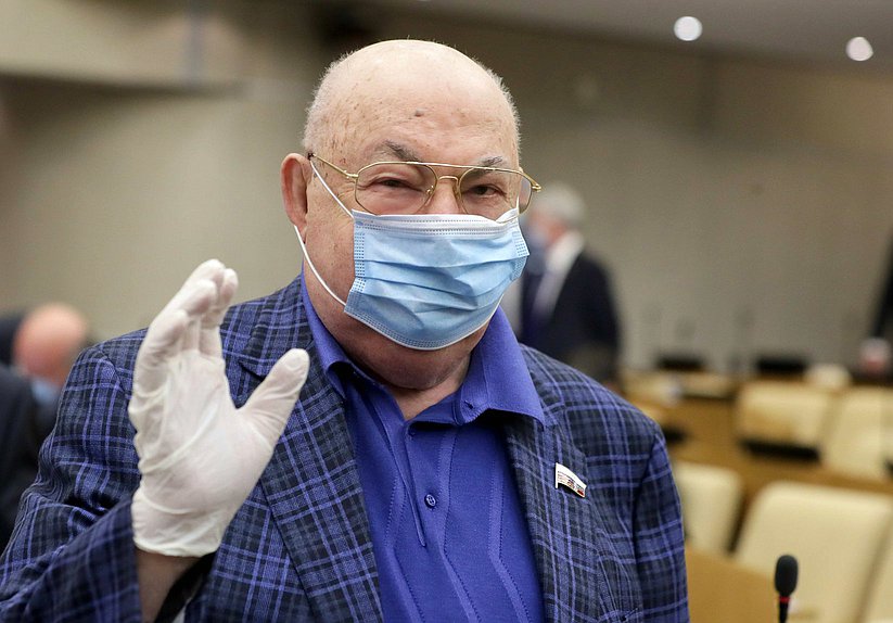 Член Комитета по транспорту и строительству Владимир Ресин