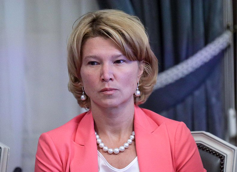 Министр сельского хозяйства РФ Оксана Лут