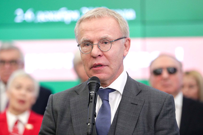 Первый заместитель Председателя Комитета по физической культуре, спорту, туризму и делам молодежи Вячеслав Фетисов