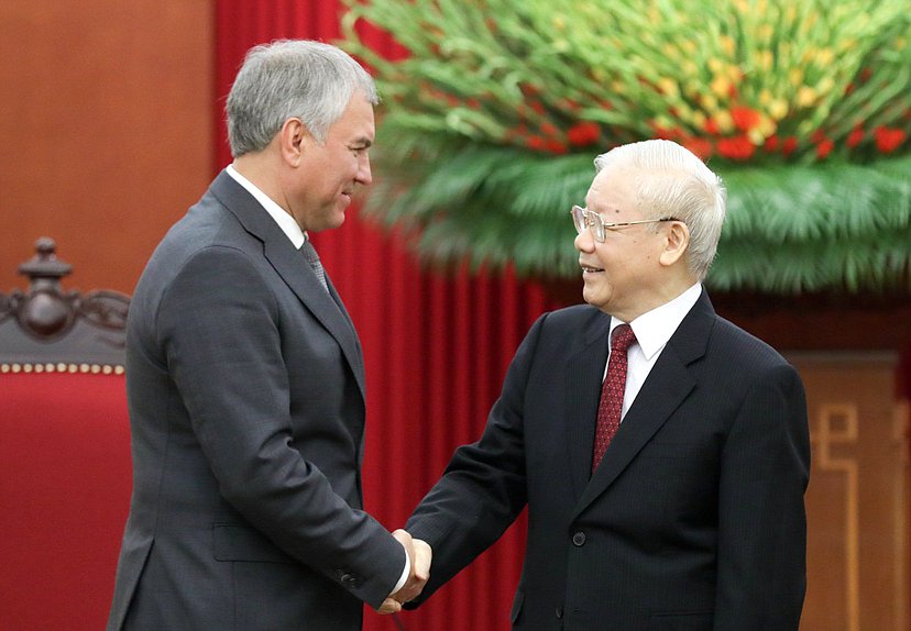 Chairman of the State Duma Vyacheslav Volodin and General Secretary of the Communist Party of Vietnam Nguyễn Phú Trọng