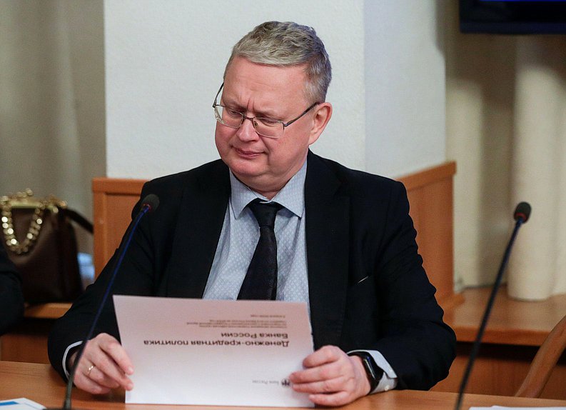 Заместитель Председателя Комитета по экономической политике Михаил Делягин