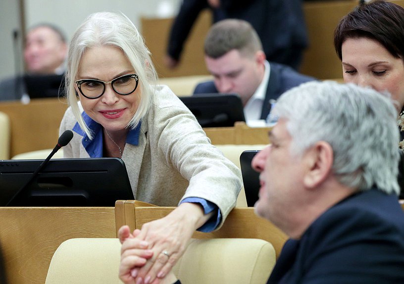 Заместитель Председателя Комитета по государственному строительству и законодательству Ирина Белых