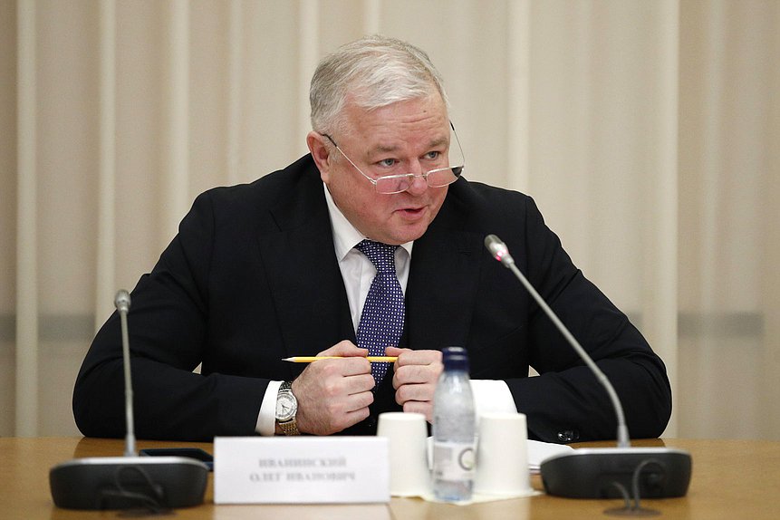 Член Комитета по охране здоровья Олег Иванинский