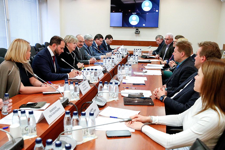 Заседание экспертного совета по вопросам управления в области высшего образования и науки при Комитете по науке и высшему образованию