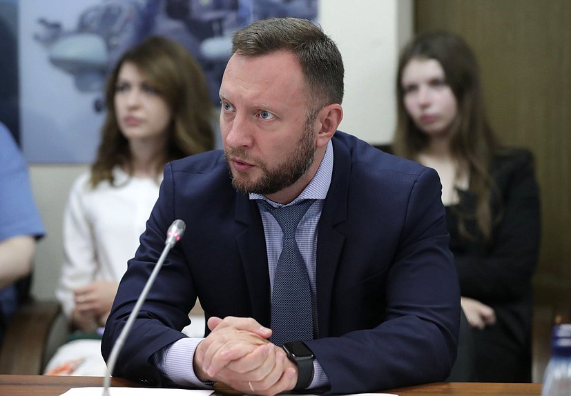 Заместитель руководителя ФАС Сергей Пузыревский