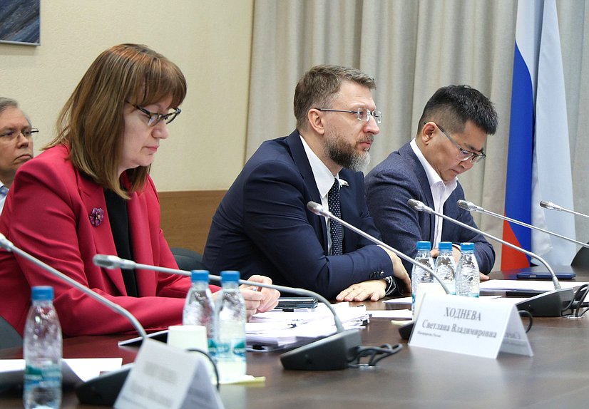 Заседание Комитета по экологии, природным ресурсам и охране окружающей среды