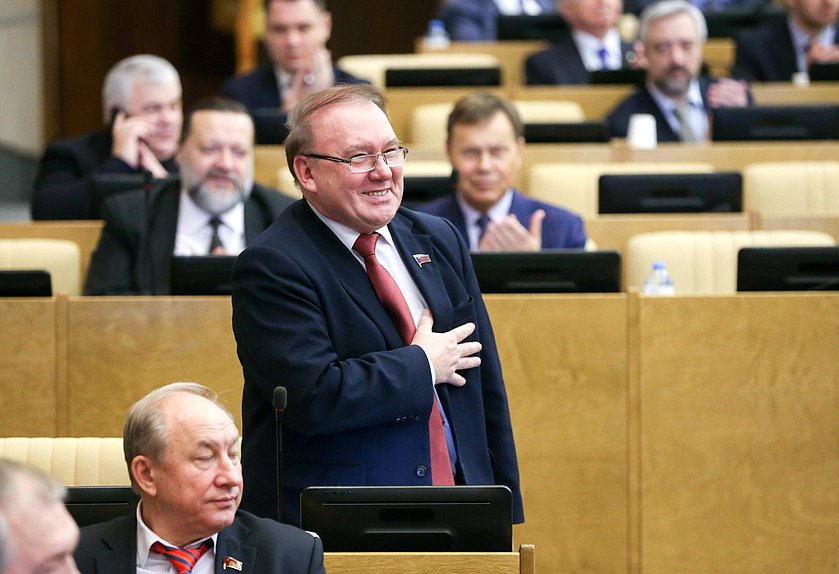 Член Комитета по развитию гражданского общества, вопросам общественных и религиозных объединений Николай Иванов