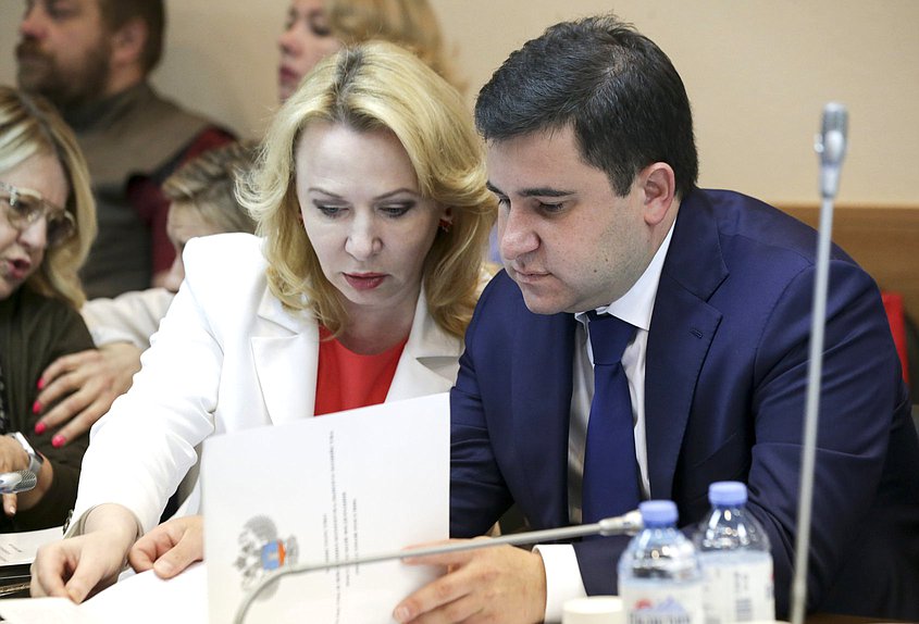 Заседание Комитета по природным ресурсам, собственности и земельным отношениям