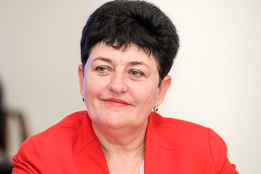 Член Комитета по культуре Ольга Германова