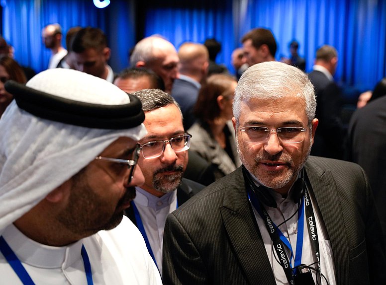 Члены делегаций стран-участниц Постоянного комитета Азиатской парламентской Ассамблеи по культуре и социальным вопросам посетили Ситуационный центр Москвы