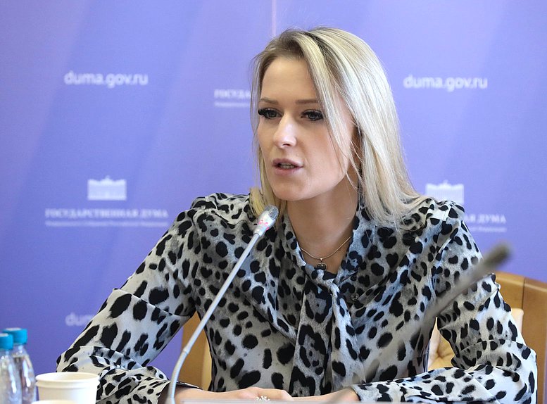 Председатель Комитета по развитию гражданского общества, вопросам общественных и религиозных объединений Яна Лантратова