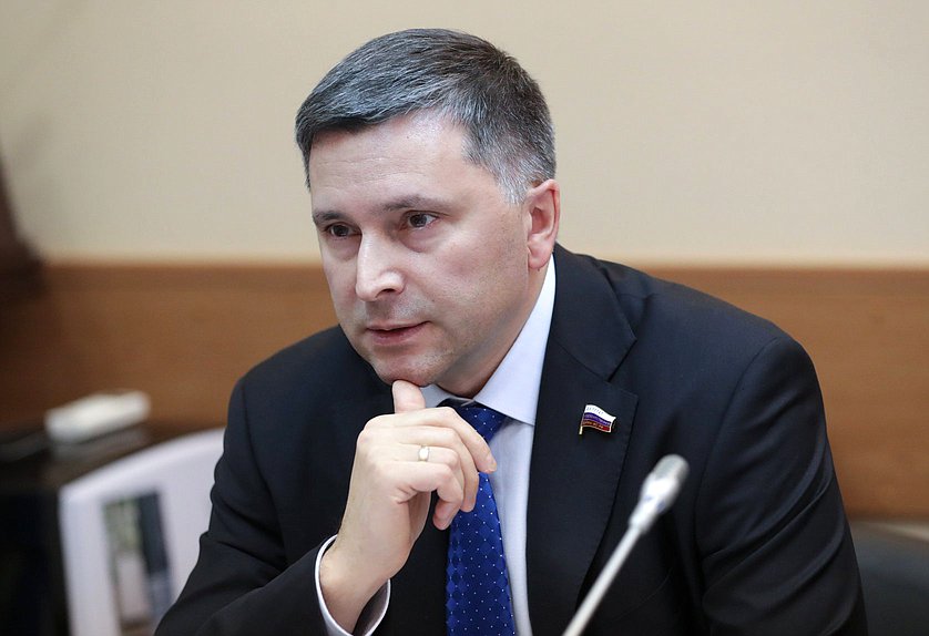 Председатель Комитета по экологии, природным ресурсам и охране окружающей среды Дмитрий Кобылкин