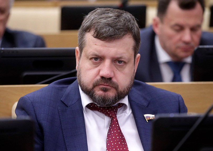 Член Комитета по региональной политике и местному самоуправлению Андрей Парфенов