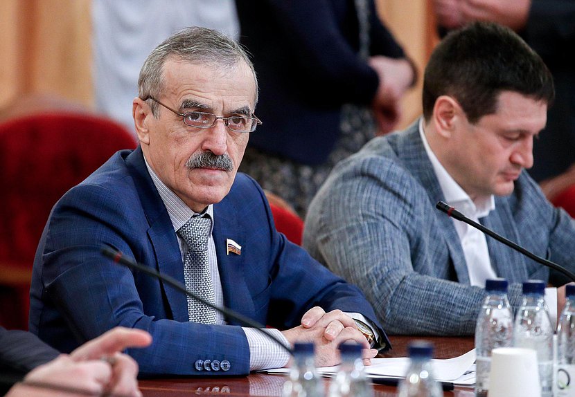 Заместитель Председателя Комитета по просвещению Нурбаганд Нурбагандов