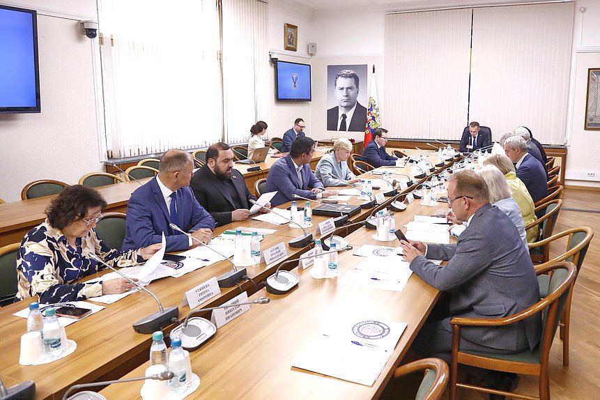 Заседание Комитета по охране здоровья