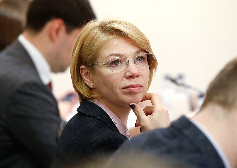 Круглый стол Комитета по науке и высшему образованию на тему «О мерах поддержки молодых ученых»