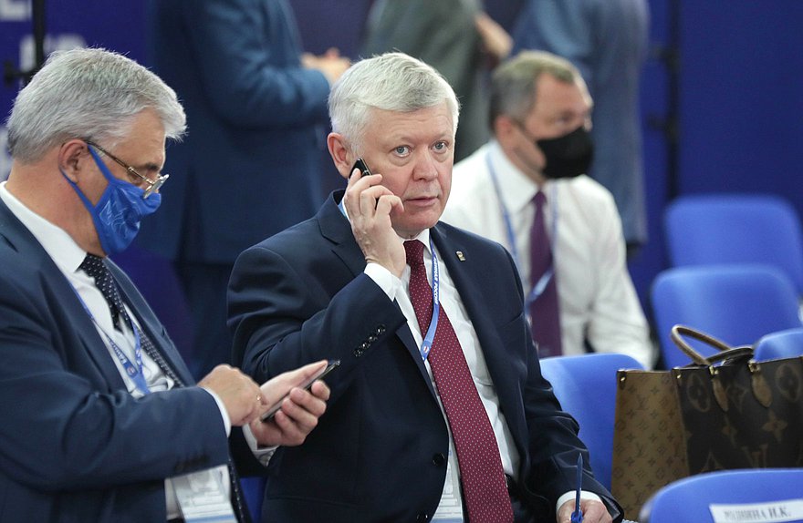 Председатель Комитета по безопасности и противодействию коррупции Василий Пискарев