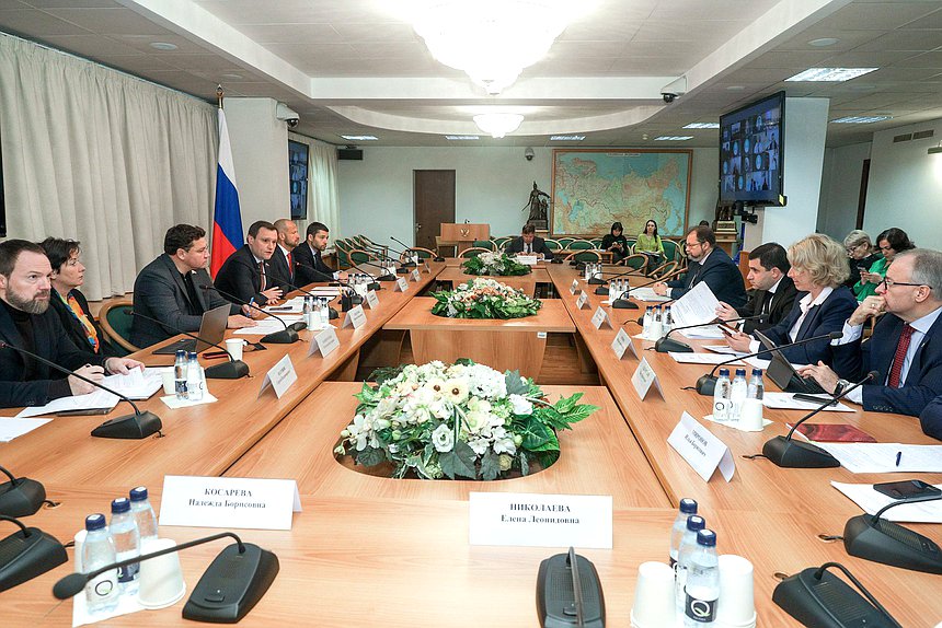 Заседание Комитета по строительству и жилищно-коммунальному хозяйству