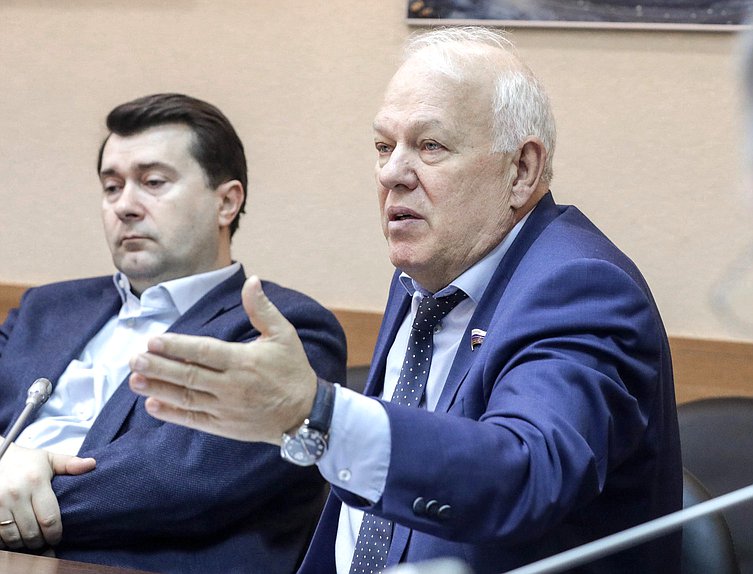 Заместитель Председателя Комитета по экологии, природным ресурсам и охране окружающей среды Анатолий Грешневиков
