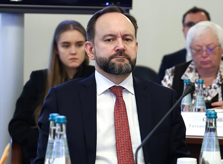 Аудитор Счетной палаты РФ Дмитрий Зайцев