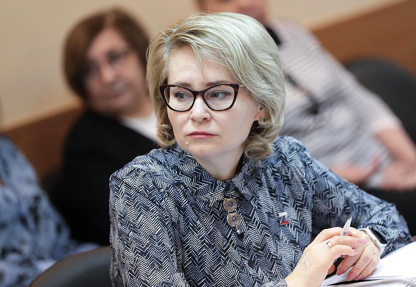 Член Комитета по просвещению Эльвира Аиткулова