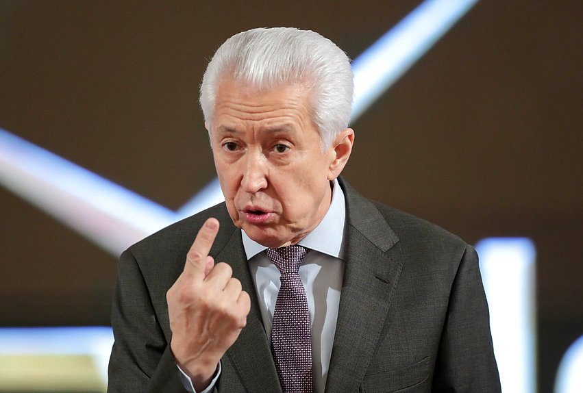 Руководитель фракции «Единая Россия» Владимир Васильев