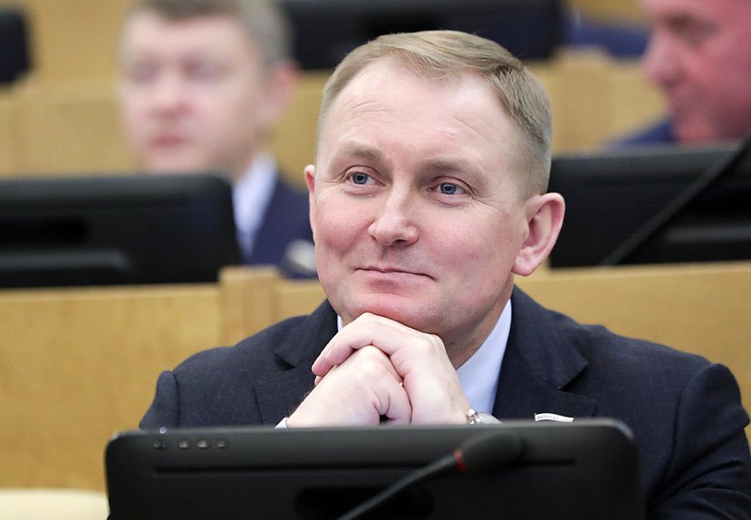 Первый заместитель Председателя Комитета по обороне Александр Шерин
