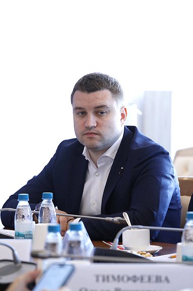 Первый заместитель Председателя Комитета по развитию гражданского общества, вопросам общественных и религиозных объединений Артем Бичаев