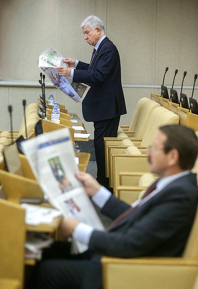 Член Комитета по экономической политике, промышленности, инновационному развитию и предпринимательству Владимир Евланов