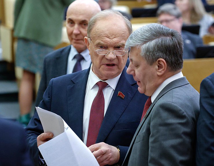 Руководитель фракции КПРФ Геннадий Зюганов