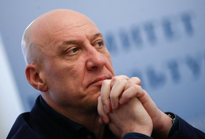 Первый заместитель Председателя Комитета по культуре Денис Майданов