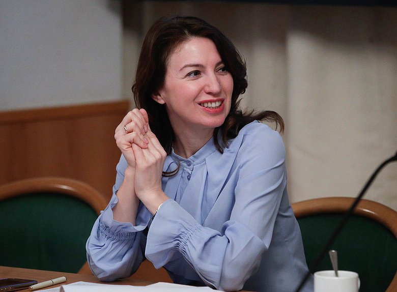 Первый заместитель Председателя Комитета по государственному строительству и законодательству Ирина Панькина