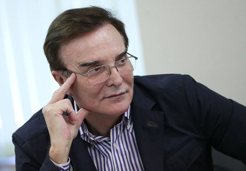 Член Комитета по экономической политике Александр Максимов